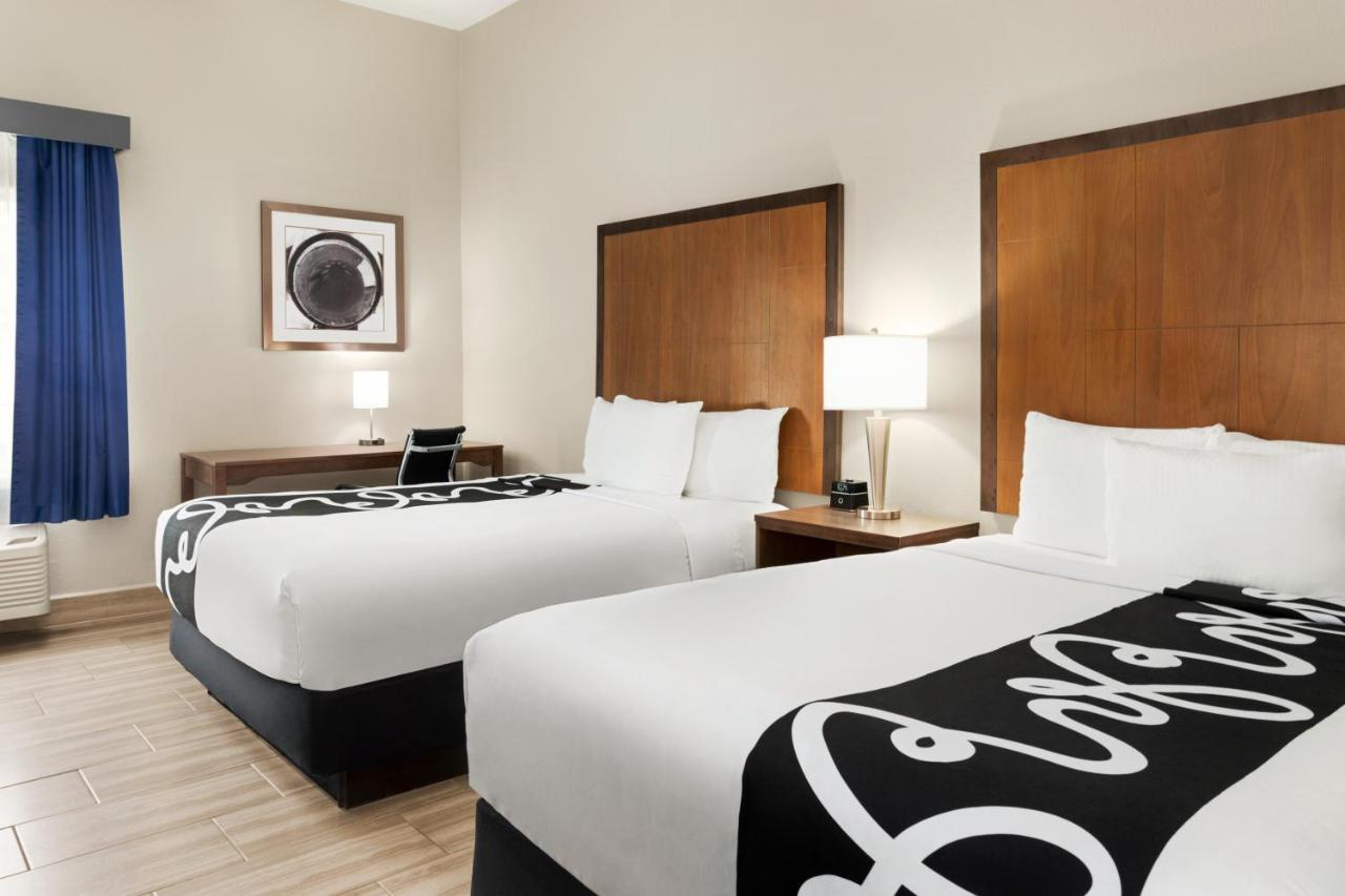 La Quinta By Wyndham Brownsville North Экстерьер фото